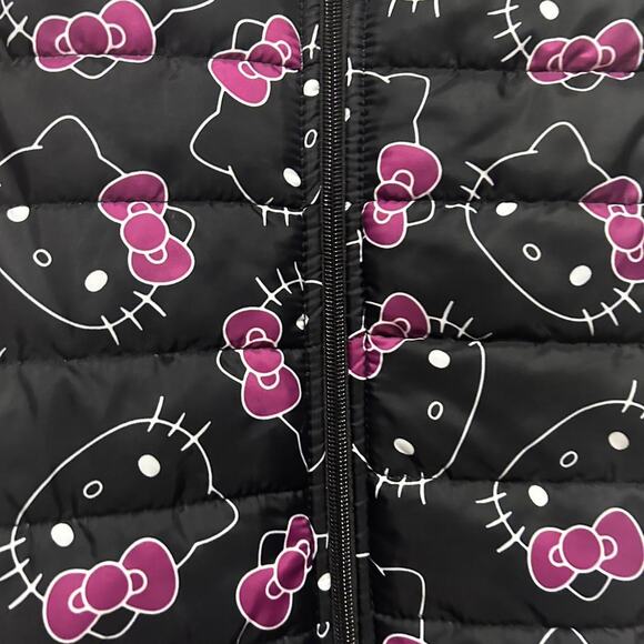 Kids Hello Kitty black and pink Puffer vest - Picture 4 of 8